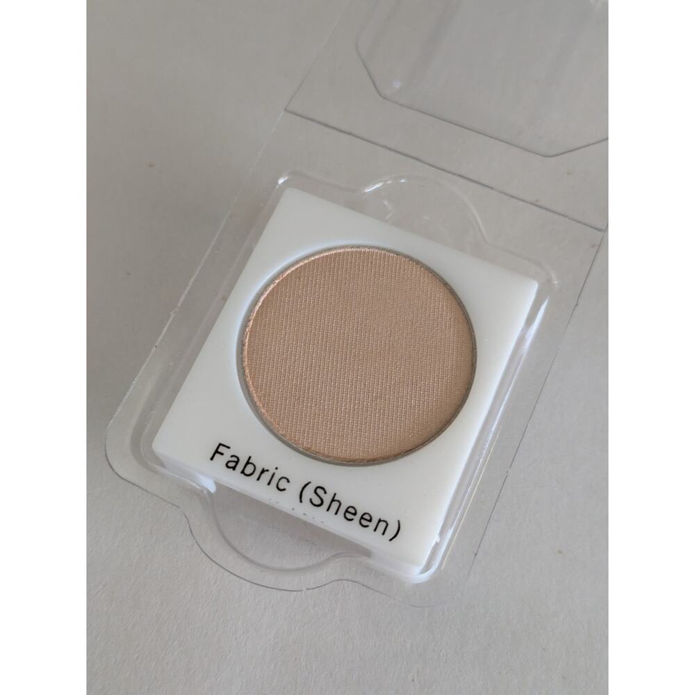 Lancome Colour Design Fabric Sheen Eyeshadow New 7B215AV Rare Discontinued